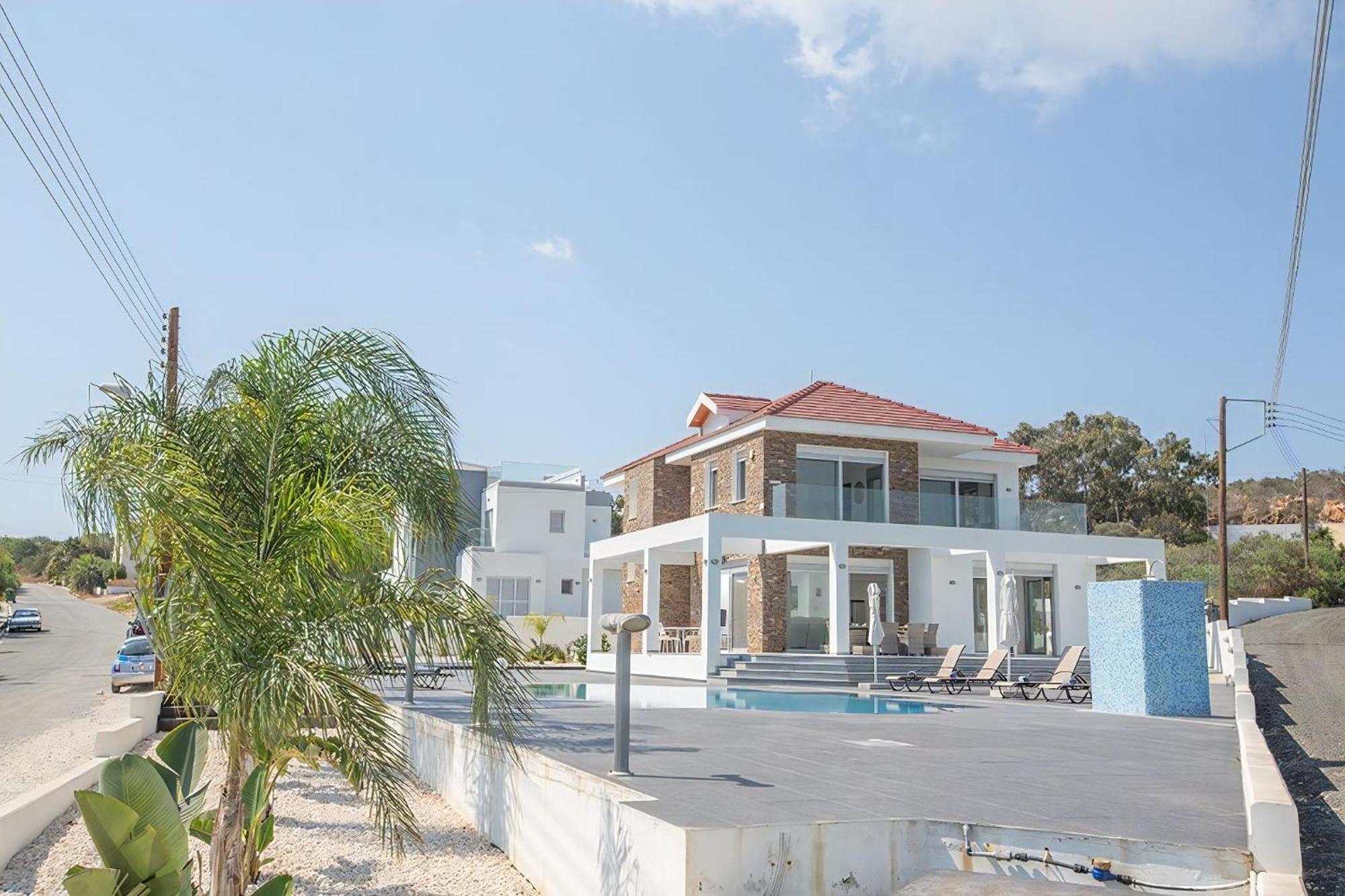 Villa Protara Chrysos - Beautiful 5 Bedroom Protaras Villa - Walking Distance To Fig Tree Bay Exterior photo